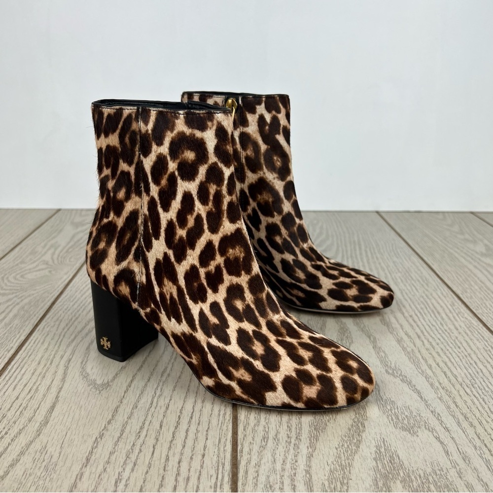 Tory Burch Brooke Leopard Calf Hair Ankle Heeled Booties 6 Brown/Tan/Black $398
